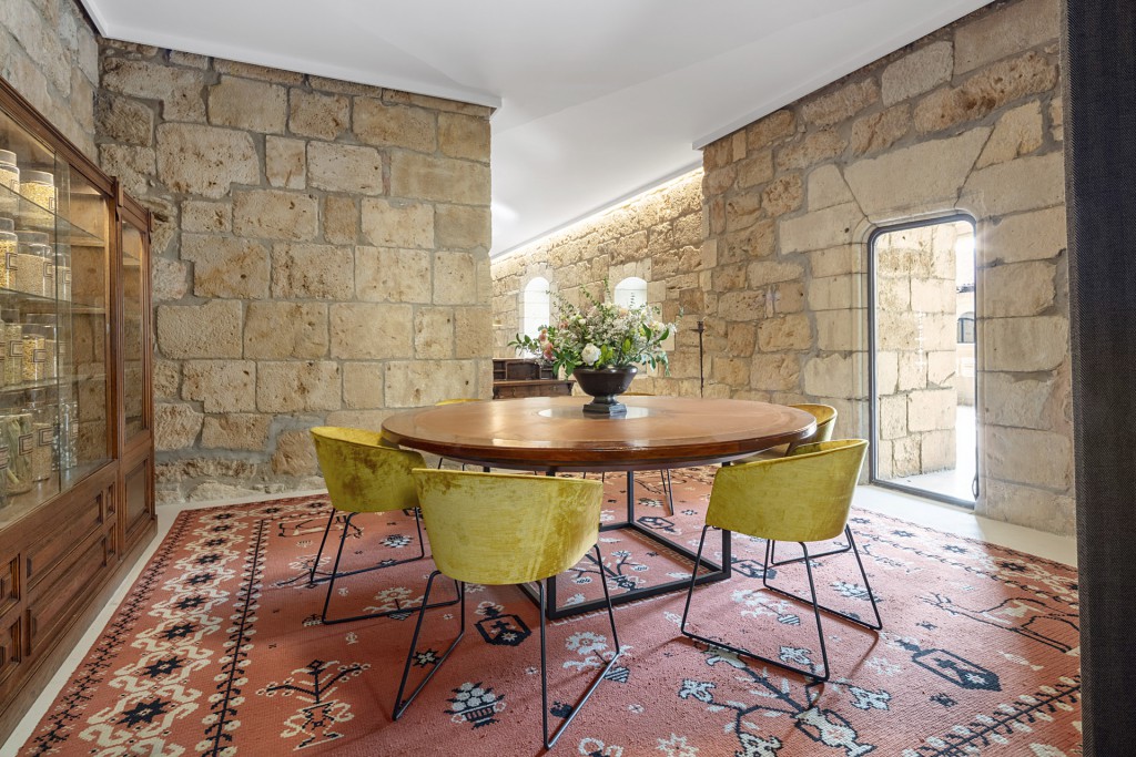 Merry Design Studio - Parador de Leขn (31)